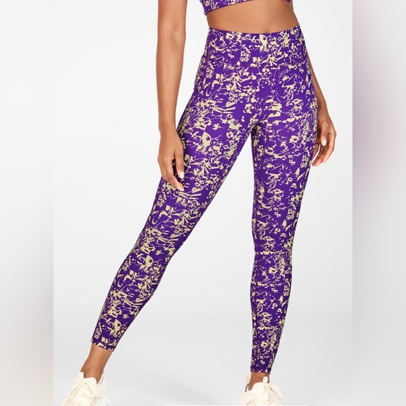 Fabletics | Anywhere Motion365® High-Waisted Legging - Picture 1 of 11